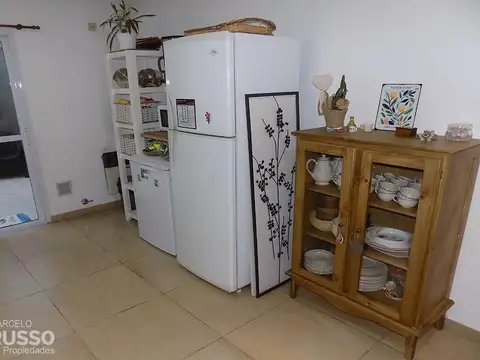 Depto Tipo Casa en Venta con 1 cocheras