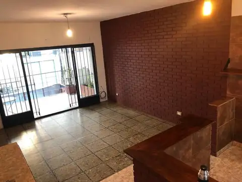 PH 3 ambientes en alquiler Ramos Mejía