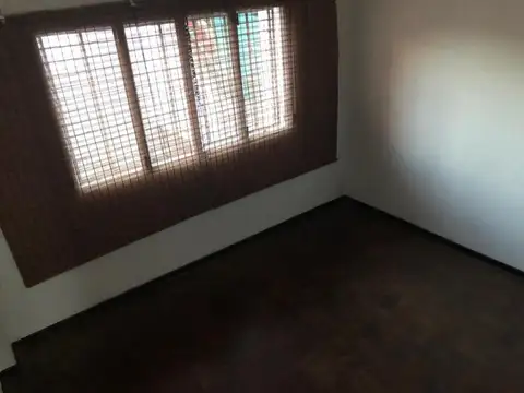 Depto Tipo Casa en Alquiler al Sur