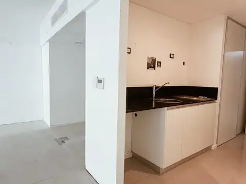 Oficina en Alquiler con 1 cochera