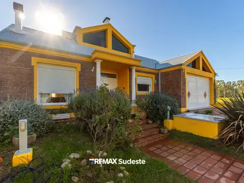 Casa en Venta en Bahía Blanca, USD 220.000