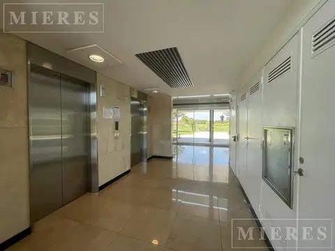 Departamento 4 ambientes con 3 baños