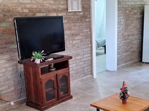 Casa en Alquiler en Roldan, $ 900.000