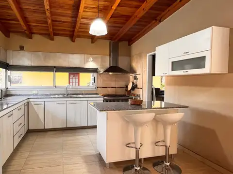 Casa en Venta al Este