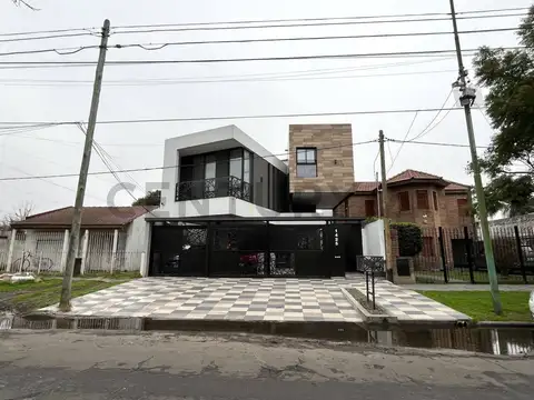 74 entre 23 y 24 1400, Piso 0
