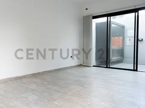 74 entre 23 y 24  PH EN VENTA 1 DORMITORIO CON PARRILLA LA PLATA