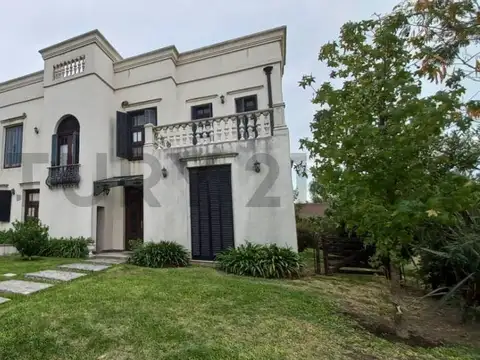 VENTA CASA 5 AMBIENTES BARRIO CERRADO BELLA VISTA CHICO - PE