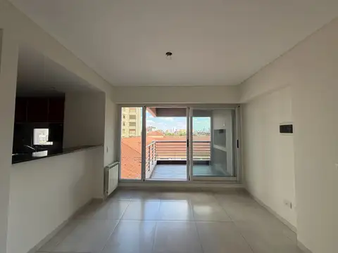 Departamento un dormitorio, cochera y baulera - Parrillero - Barrio Martin