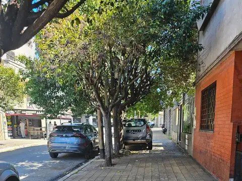Depto Tipo Casa en Venta de 5 ambientes