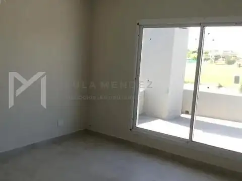 Cantón Norte a la laguna 700