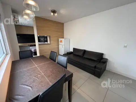 Departamento en Alquiler en Monserrat, $ 640.000