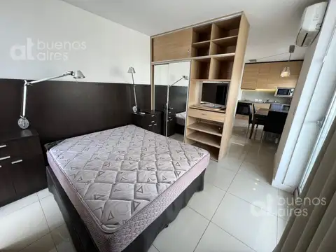 Departamento monoambiente con balcón en Monserrat en alquiler