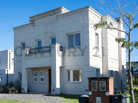 ALQUILER CASA 7 AMBIENTES EN PUERTOS DEL LAGO ACACIAS