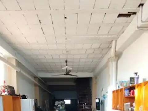 Casa 6 ambientes con 1 baño