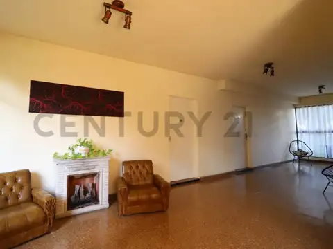 Av.Varela 1400, Piso 9