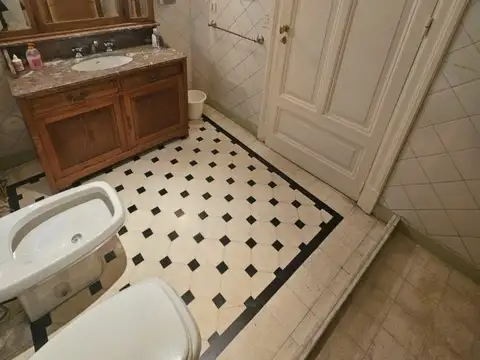 Paraguay 700, Piso 2