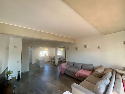 Departamento en Venta en Valentin Alsina, USD 89.000