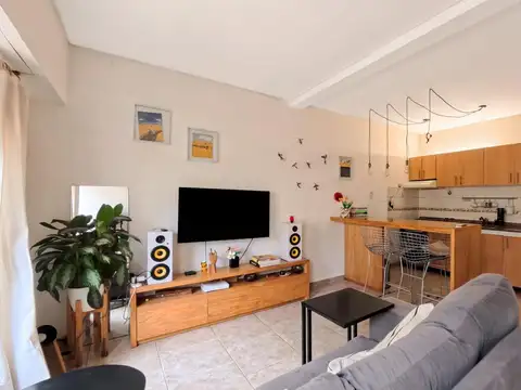Reservado moderno en dúplex con terraza y parrilla – Villa Pueyrredón