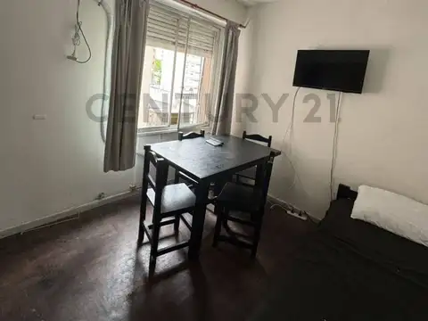 Departamento Amueblado temporario zona tribunales 48 entre 12 y 13, La Plata