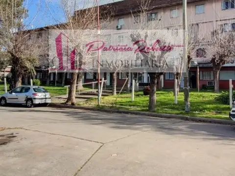 Blanco Encalada 2600, Piso 1