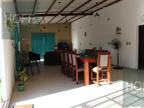 Casa 3 ambientes con 1 baño