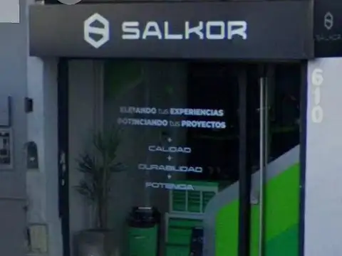 Local en Av. Forest con renta