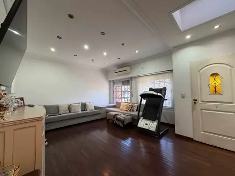 Casa en Venta en Parque Avellaneda, USD 365.000