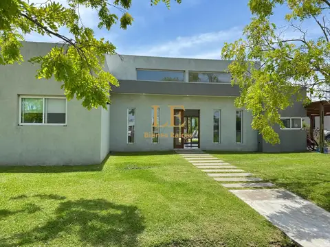 Casa en Venta - Santa Isabel I