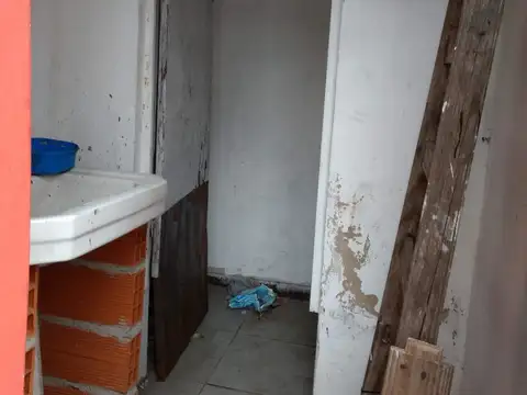 Galpon en Venta 8  mts Frente