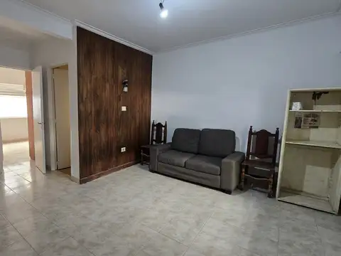 Pacheco 2600, Piso PB