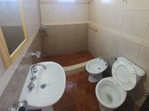 Depto Tipo Casa en Alquiler en Libertad, $ 350.000