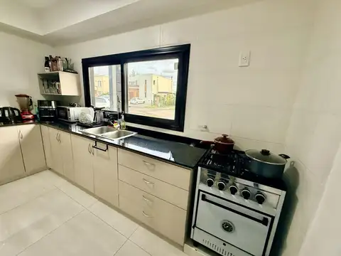 VENTA CASA Lagos de Canning