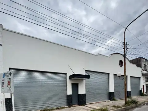 VENTA. Galpón con buena ubicación