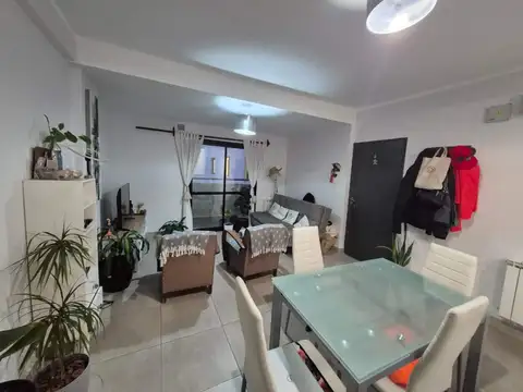 Mitre 1000, Piso 5 E