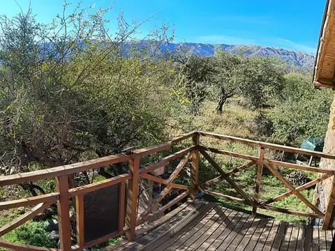 Cerro de Oro, Cabañas s/gran lote 18.490 m2 a 300mts asfalto