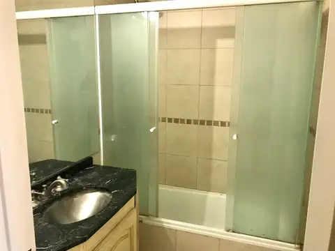 3 AMBIENTES CON DEPENDENCIA MUY LUMINOSO