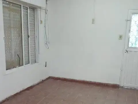 Casa en Alquiler en Llavallol, $ 650.000
