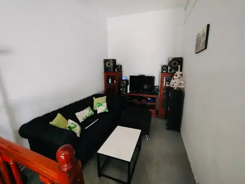 Depto Tipo Casa en Venta de 2 dormitorios