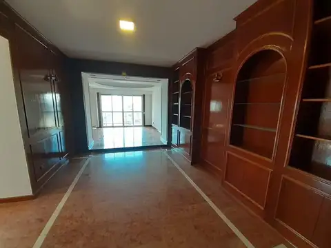 Departamento en venta - 3 Dormitorios 4 Baños- Cochera - 256Mts2 - Avellaneda