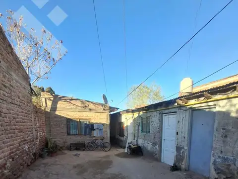 Casa 6 ambientes con 4 baños