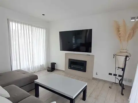 Casa en Venta 1 año