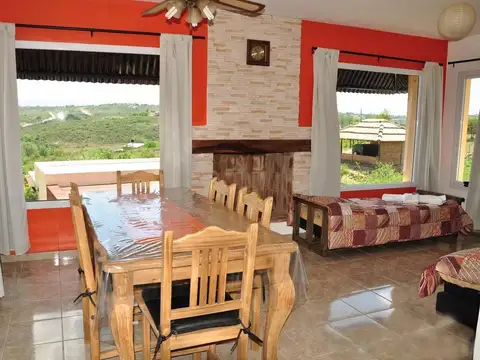 Las Orquideas e/ Los Talas y Los Algarrobos