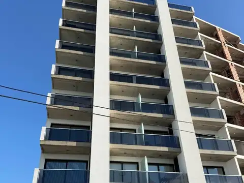 Venta Departamento 3 amb. c/cochera Aurora de Mar I