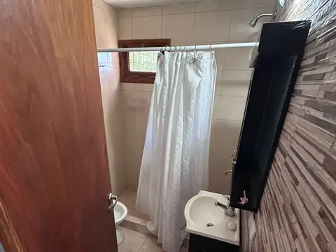Depto Tipo Casa en Venta con 1 cocheras