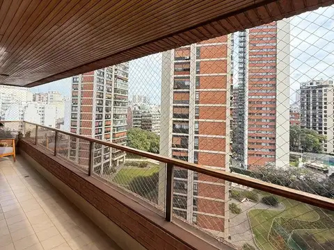 4 Alquiler ambientes   dep de lujo con Cochera y Balcon en Palermo Chico