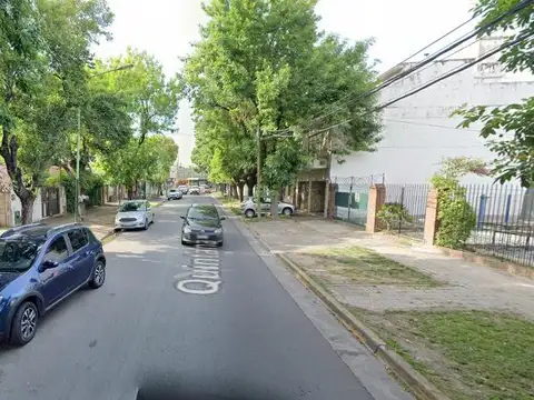 Oficina 11 ambientes con 4 baños