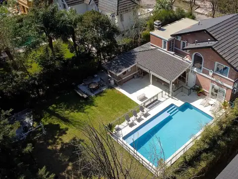 VENTA CASA 5AMB. 700M2 EL SOLAR DEL BOSQUE CANNING