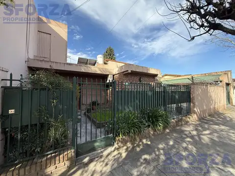 Casa en Alquiler de 3 dormitorios
