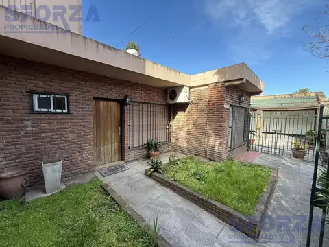 Casa en alquiler en Bella Vista