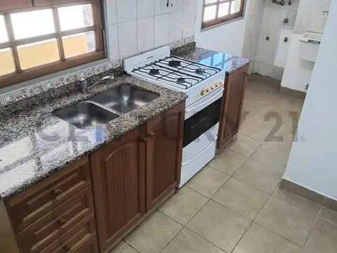 Departamento 3 ambientes con 1 baño